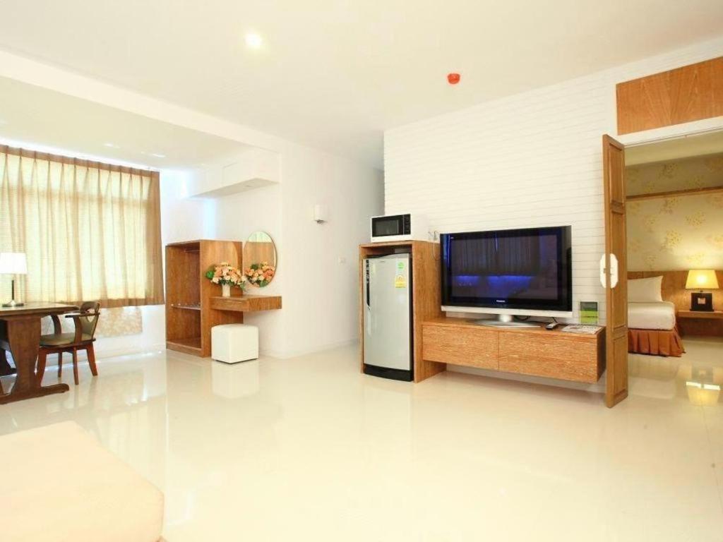 האט יאי G2 Hotel Group מראה חיצוני תמונה